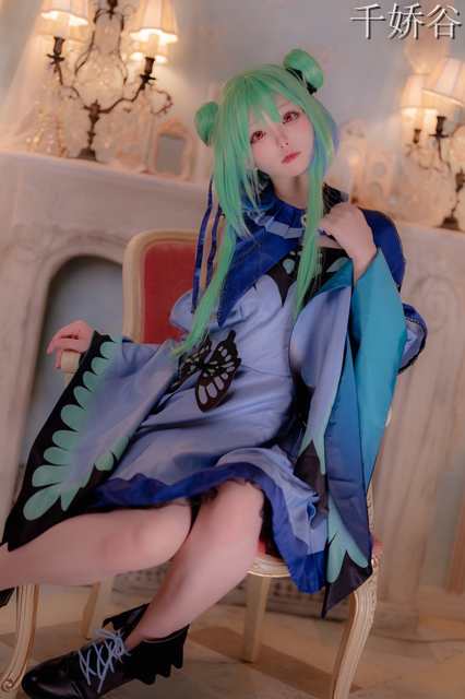 岛国粉嫩萝莉coser Kiminogeboku尺度视图作品合集